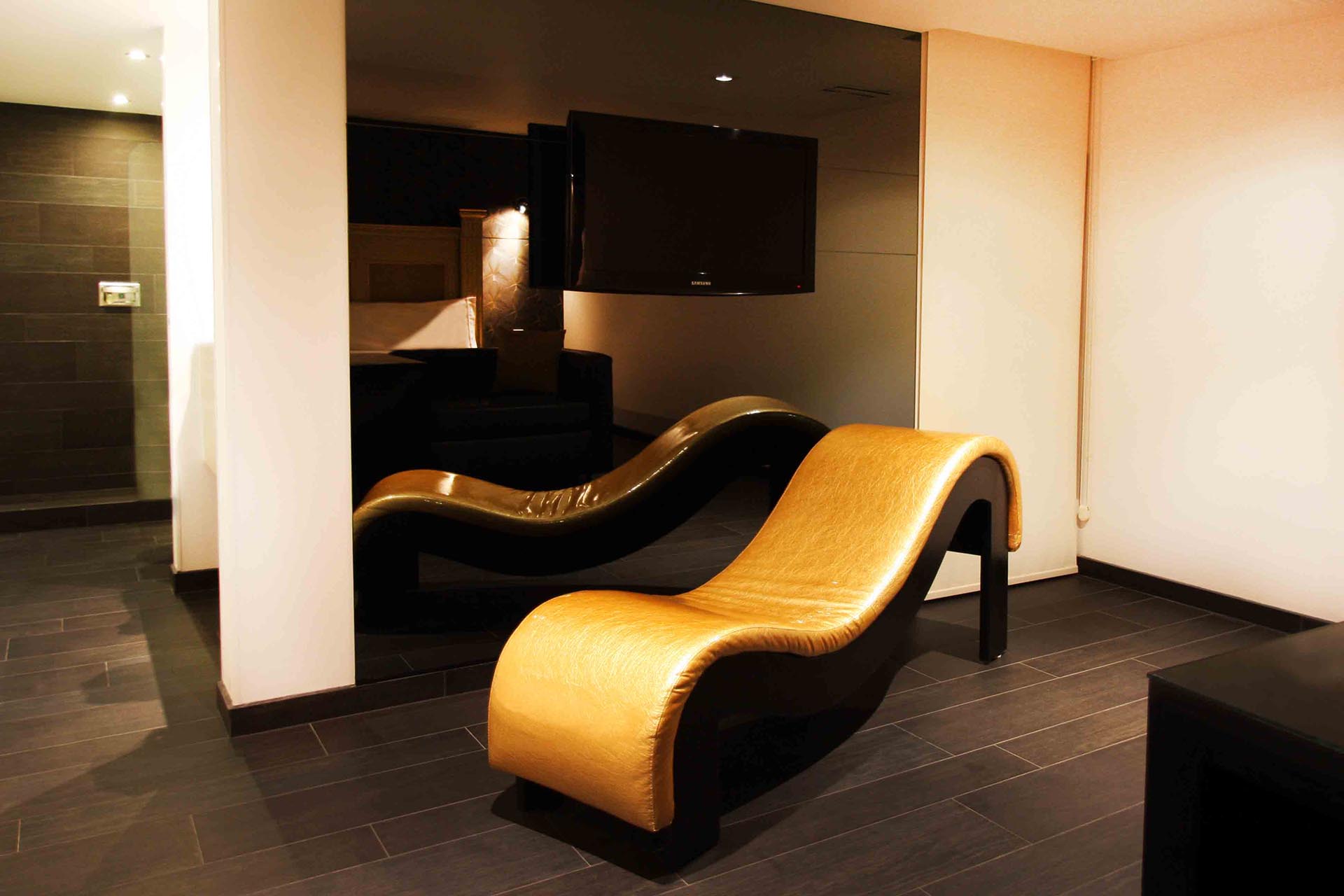 suite dubai motel otay (2)