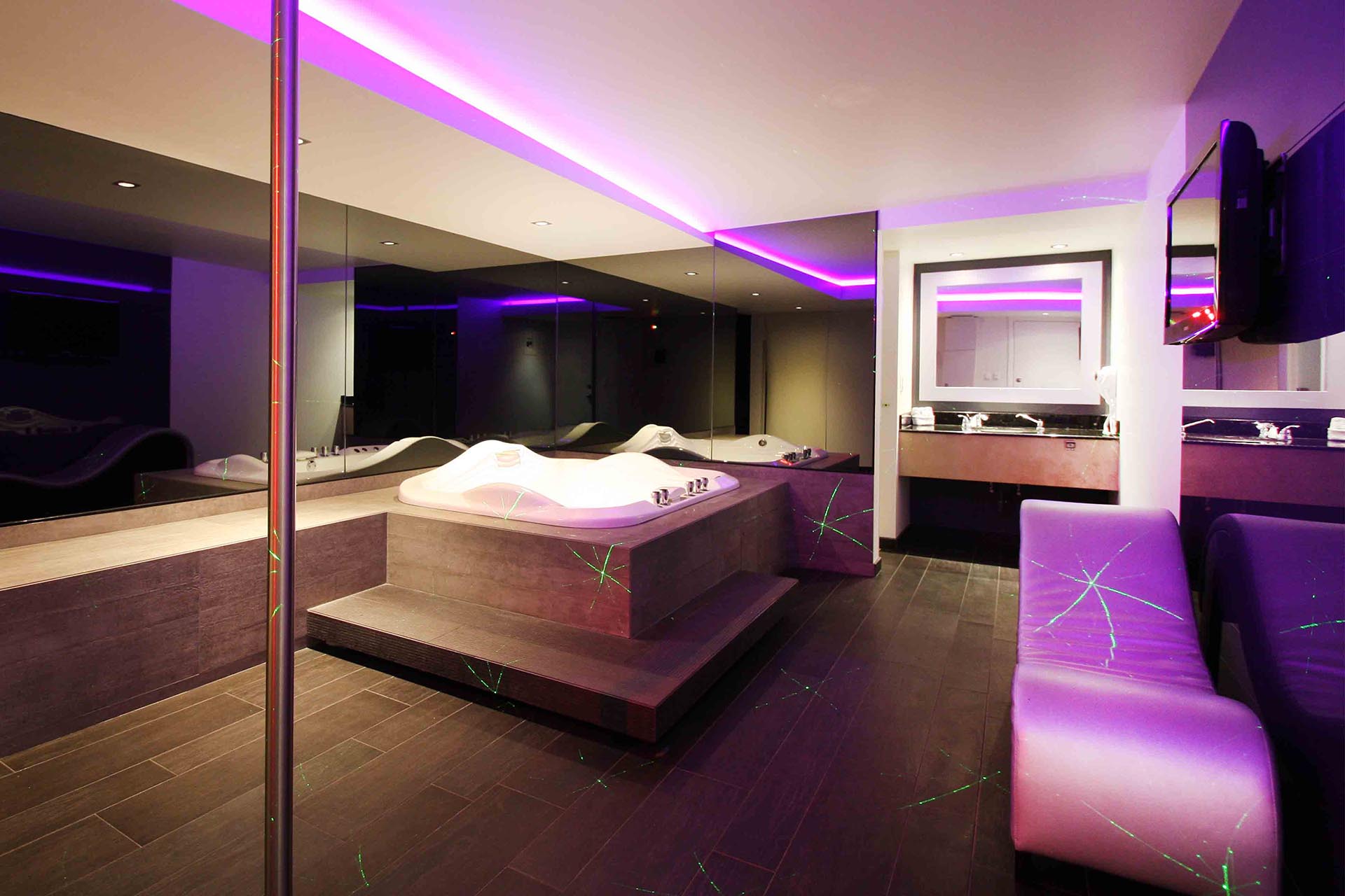 suite jacuzzi de lujo motel otay (9)